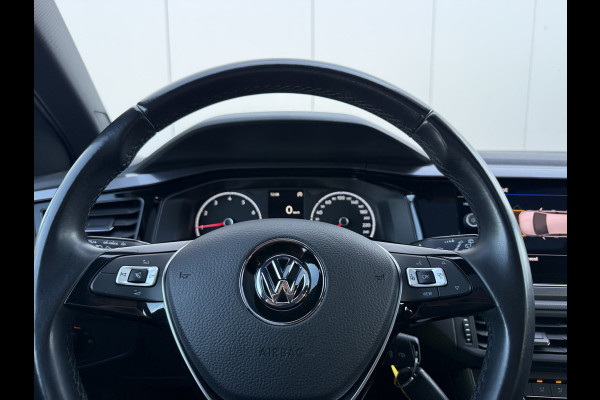 Volkswagen Polo 1.0 81pk Highline | Pano dak | Half leder | Full LED