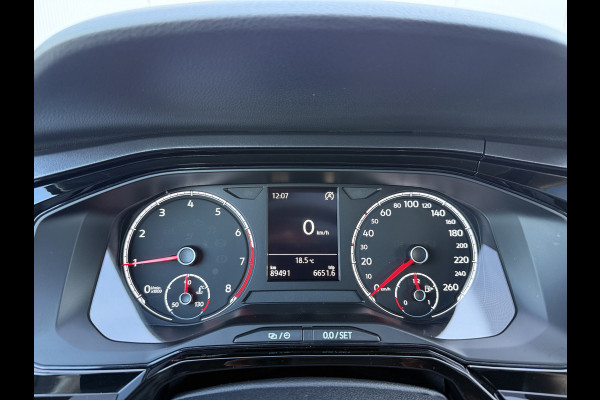 Volkswagen Polo 1.0 81pk Highline | Pano dak | Half leder | Full LED