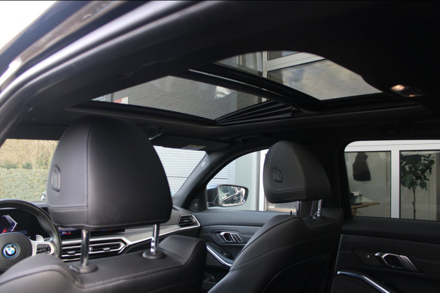BMW 3 Serie Touring 330e M-Sport Pro | Pano | HK | ACC | Memory | HUD