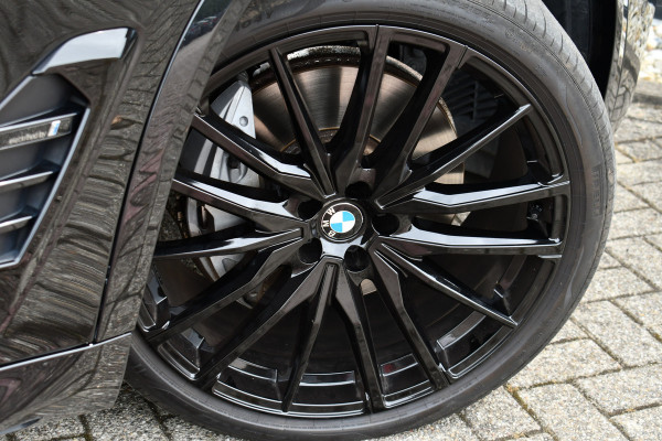 BMW X5 xDrive50e M-Sport Skylounge Comf-stoel ACC 360 HUD H/K 22inch