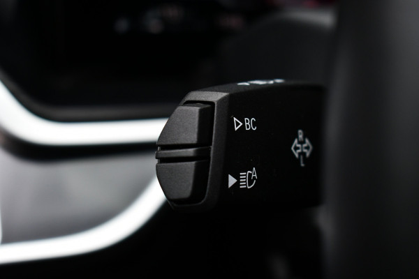 BMW X5 xDrive50e M-Sport Skylounge Comf-stoel ACC 360 HUD H/K 22inch