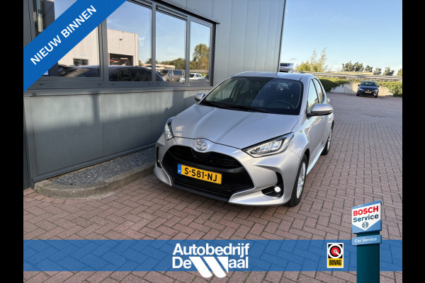 Toyota Yaris 1.5 VVT-i 125pk Business Plus LED/HUD/KEYLESS/CAMERA/WINTERPACK/ADAPT.CRUISE