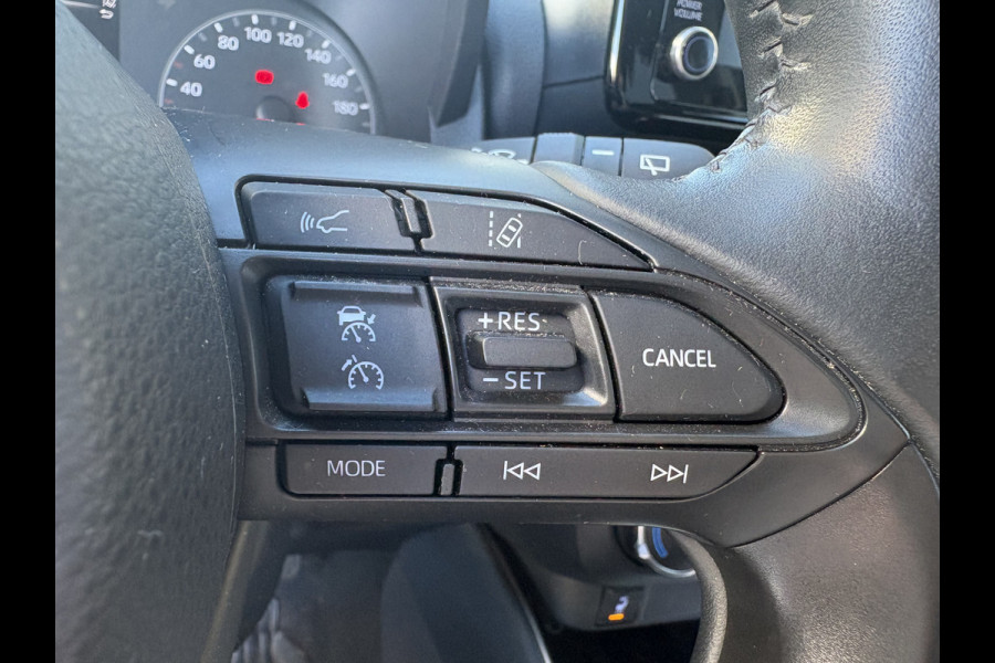 Toyota Yaris 1.5 VVT-i 125pk Business Plus LED/HUD/KEYLESS/CAMERA/WINTERPACK/ADAPT.CRUISE