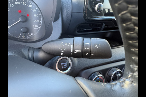 Toyota Yaris 1.5 VVT-i 125pk Business Plus LED/HUD/KEYLESS/CAMERA/WINTERPACK/ADAPT.CRUISE