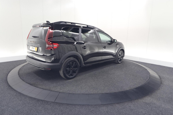 Dacia Jogger TCe 110 Extreme | 7 Zitplaatsen | Camera | Dodehoekdetectie | Stoelverwarming | Apple Carplay