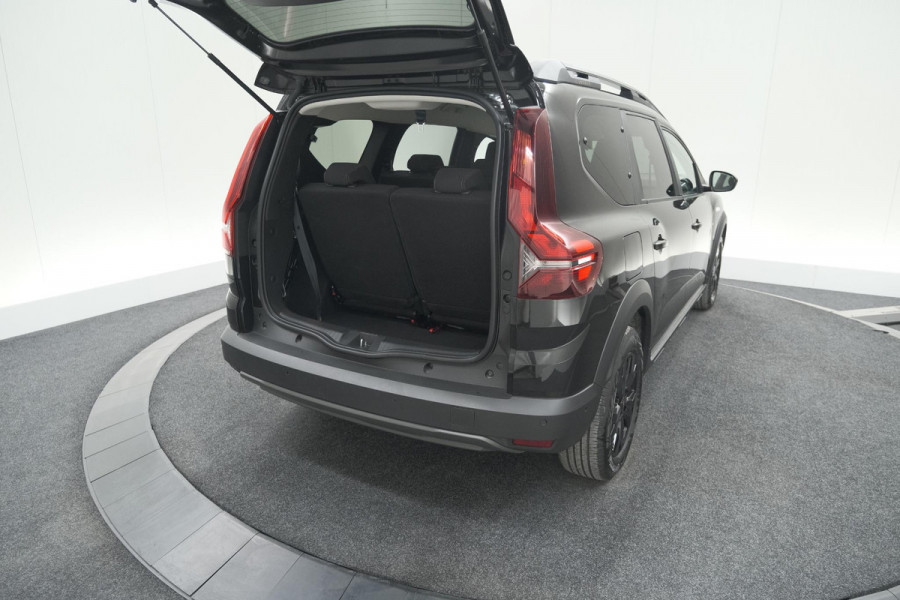 Dacia Jogger TCe 110 Extreme | 7 Zitplaatsen | Camera | Dodehoekdetectie | Stoelverwarming | Apple Carplay