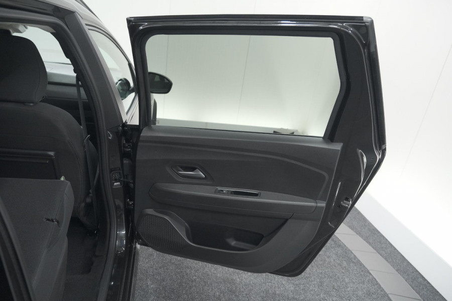 Dacia Jogger TCe 110 Extreme | 7 Zitplaatsen | Camera | Dodehoekdetectie | Stoelverwarming | Apple Carplay