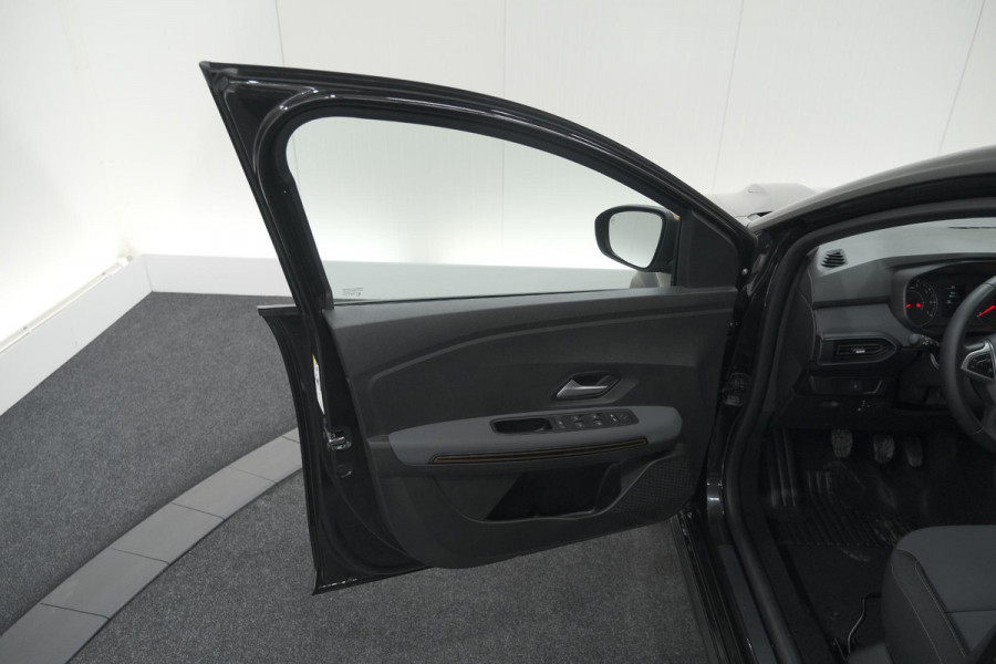 Dacia Jogger TCe 110 Extreme | 7 Zitplaatsen | Camera | Dodehoekdetectie | Stoelverwarming | Apple Carplay