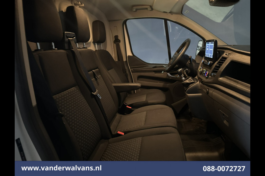 Ford Transit Custom 2.0 TDCI L1H1 Euro6 Airco | Camera | LED | Android Auto | Cruisecontrol | Verwarmde voorruit Parkeersensoren, Bijrijdersbank, 2500kg trekvermogen