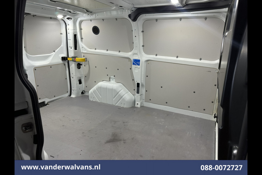 Ford Transit Custom 2.0 TDCI L1H1 Euro6 Airco | Camera | LED | Android Auto | Cruisecontrol | Verwarmde voorruit Parkeersensoren, Bijrijdersbank, 2500kg trekvermogen