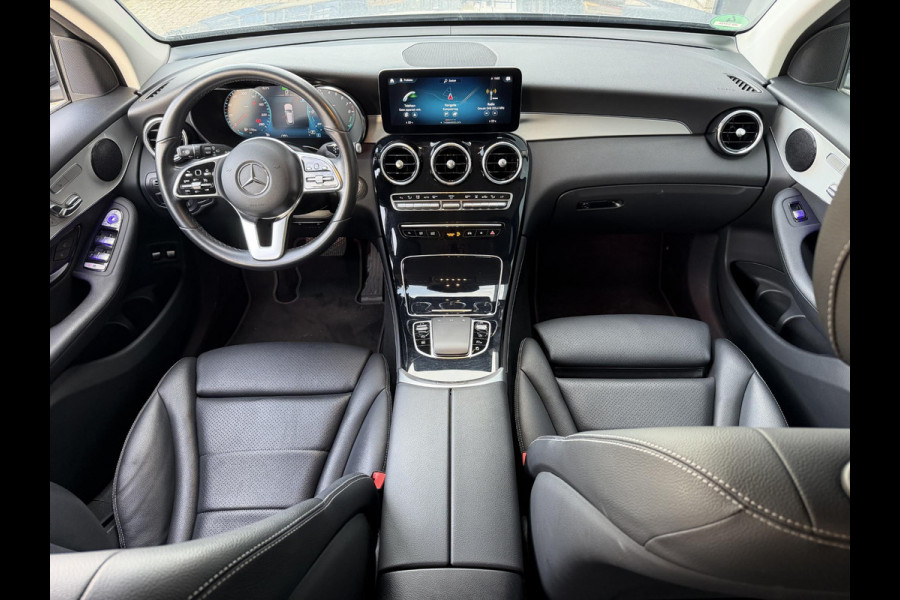 Mercedes-Benz GLC 300e 4MATIC 18"/SOH 87%/Trekhaak/Leder + memory/Stoelverwarming/Matrix LED/Dodehoek/360 camera/Apple Carplay & Android Auto