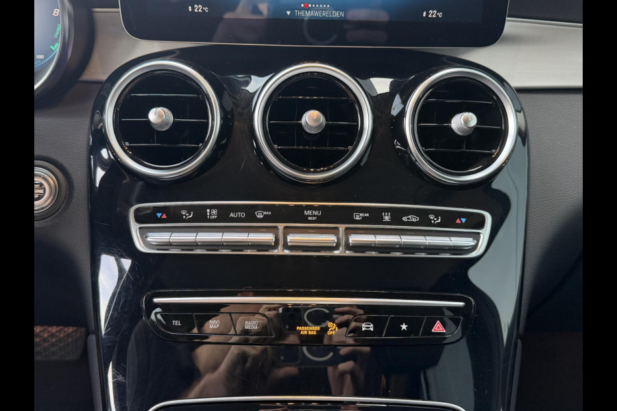 Mercedes-Benz GLC 300e 4MATIC 18"/SOH 87%/Trekhaak/Leder + memory/Stoelverwarming/Matrix LED/Dodehoek/360 camera/Apple Carplay & Android Auto