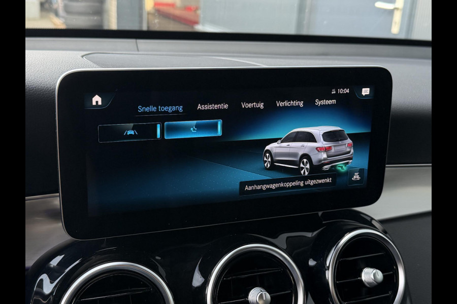 Mercedes-Benz GLC 300e 4MATIC 18"/SOH 87%/Trekhaak/Leder + memory/Stoelverwarming/Matrix LED/Dodehoek/360 camera/Apple Carplay & Android Auto