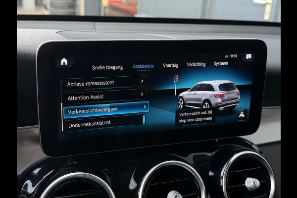Mercedes-Benz GLC 300e 4MATIC 18"/SOH 87%/Trekhaak/Leder + memory/Stoelverwarming/Matrix LED/Dodehoek/360 camera/Apple Carplay & Android Auto