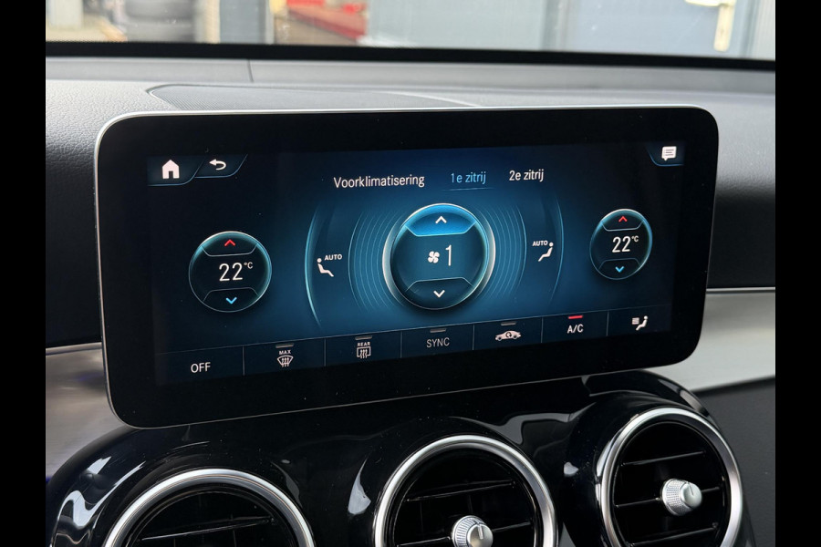 Mercedes-Benz GLC 300e 4MATIC 18"/SOH 87%/Trekhaak/Leder + memory/Stoelverwarming/Matrix LED/Dodehoek/360 camera/Apple Carplay & Android Auto