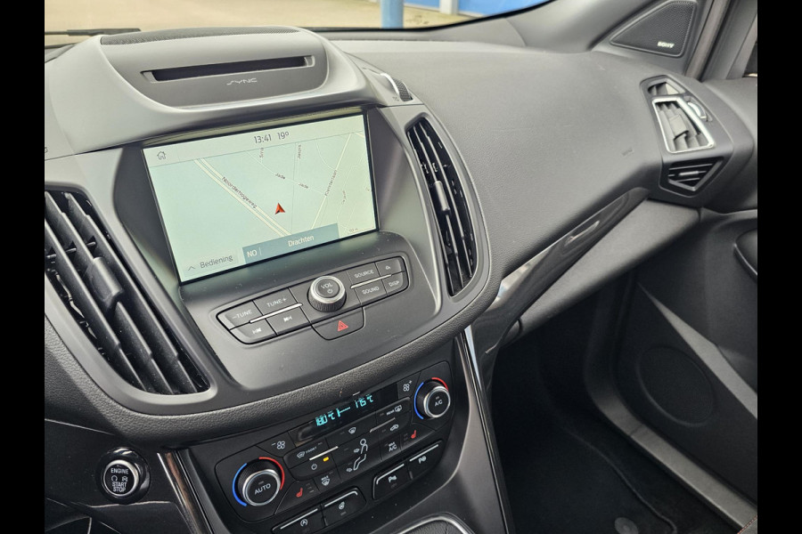 Ford Kuga 1.5 EcoBoost ST Line 150 pk | Trekhaak | 1800 kg trekvermogen | Alcantara leder | Xenon | Camera | PDC v+a | Winterpack | Netjes onderhouden etc.