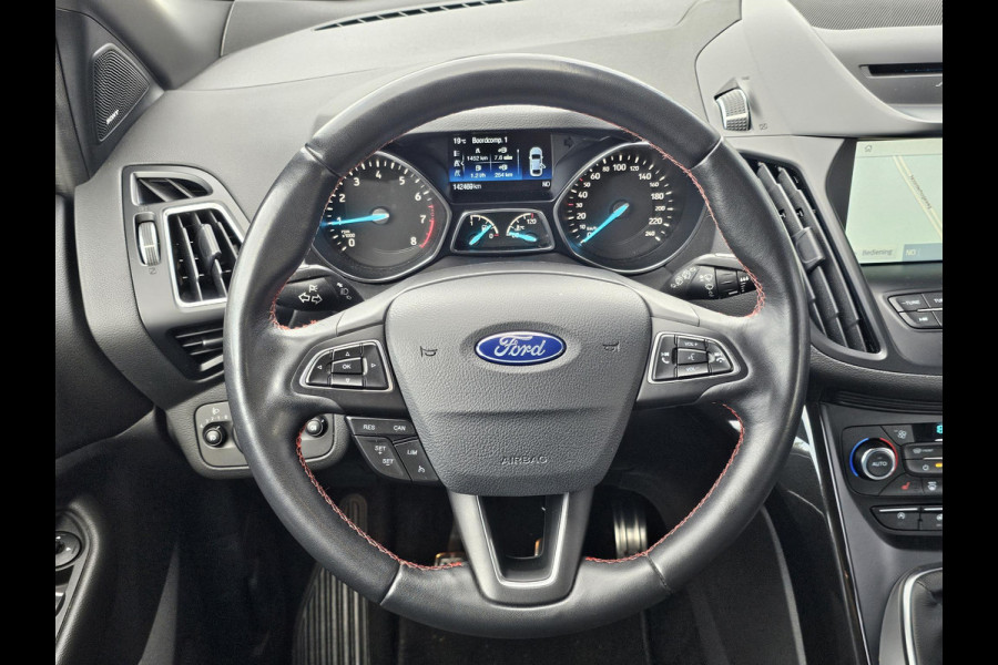 Ford Kuga 1.5 EcoBoost ST Line 150 pk | Trekhaak | 1800 kg trekvermogen | Alcantara leder | Xenon | Camera | PDC v+a | Winterpack | Netjes onderhouden etc.