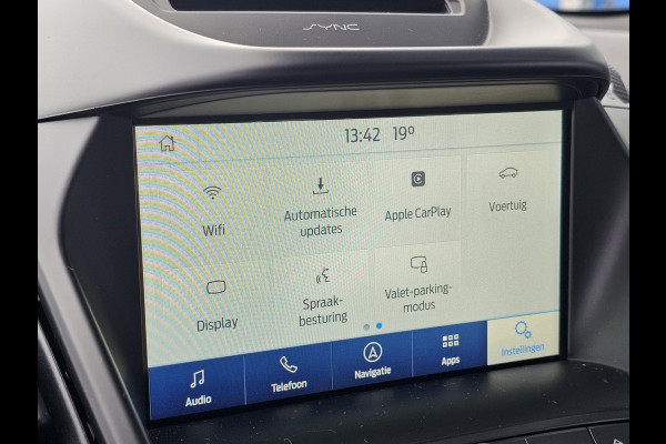 Ford Kuga 1.5 EcoBoost ST Line 150 pk | Trekhaak | 1800 kg trekvermogen | Alcantara leder | Xenon | Camera | PDC v+a | Winterpack | Netjes onderhouden etc.