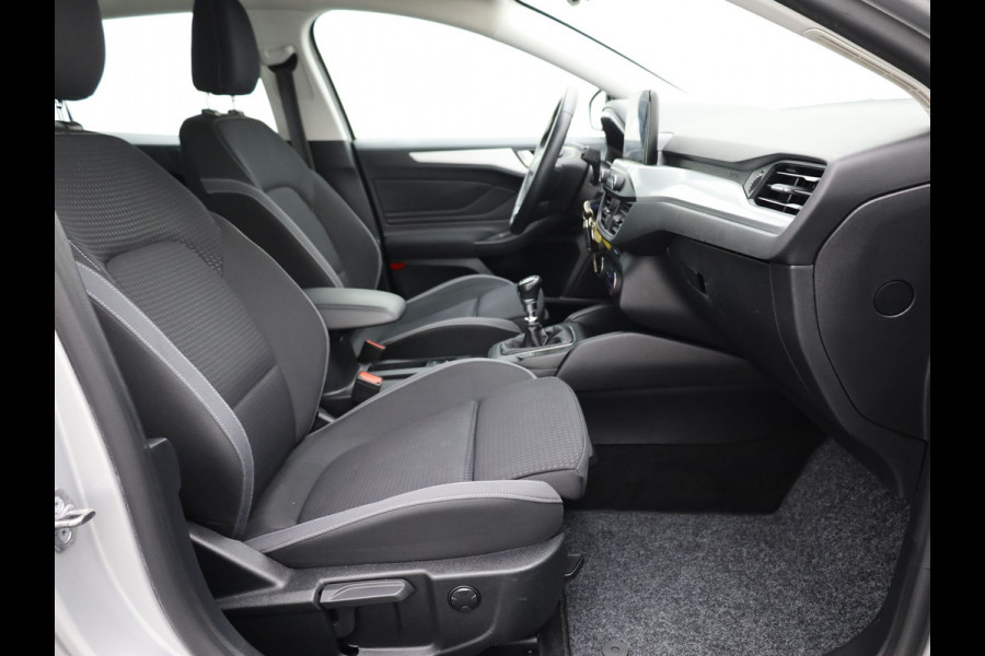 Ford FOCUS Wagon 1.0 EcoBoost Trend Edition Business | Trekhaak wegkl. | Apple Carplay | Navi | Parkeersensoren V&A | Prijs Rijklaar!!
