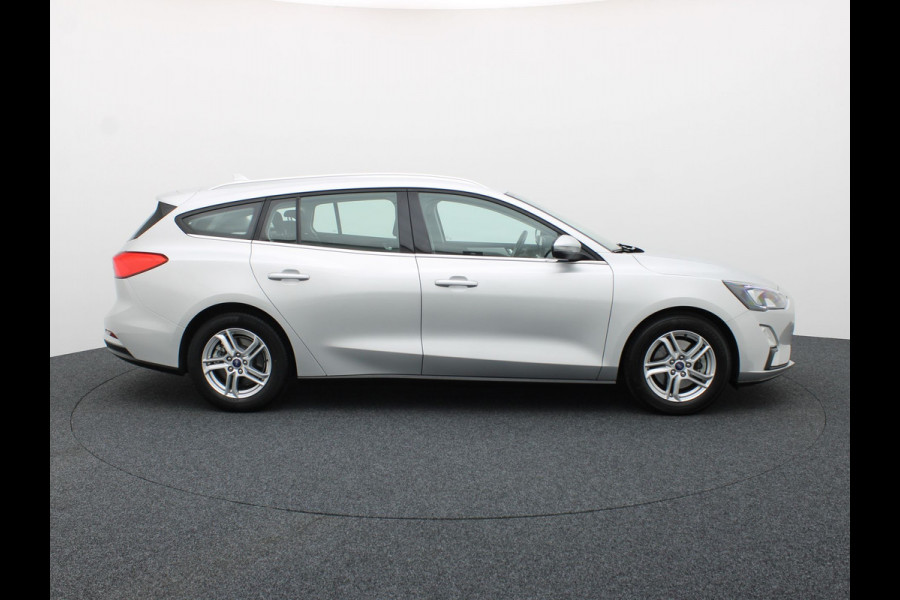 Ford FOCUS Wagon 1.0 EcoBoost Trend Edition Business | Trekhaak wegkl. | Apple Carplay | Navi | Parkeersensoren V&A | Prijs Rijklaar!!