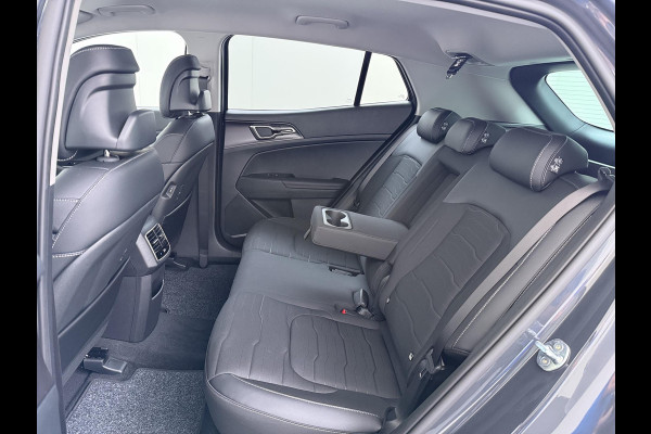 Kia Sportage 1.6 T-GDi Hybrid DynamicLine PHEV NIEUWE AUTO! | 10jr FABR. GARANTIE KIA | ELECTR. ACHTERKLEP | DODEHOEK CENSOR | ELECTR. STOELEN | STOEL en STUURWIELVERWARMING