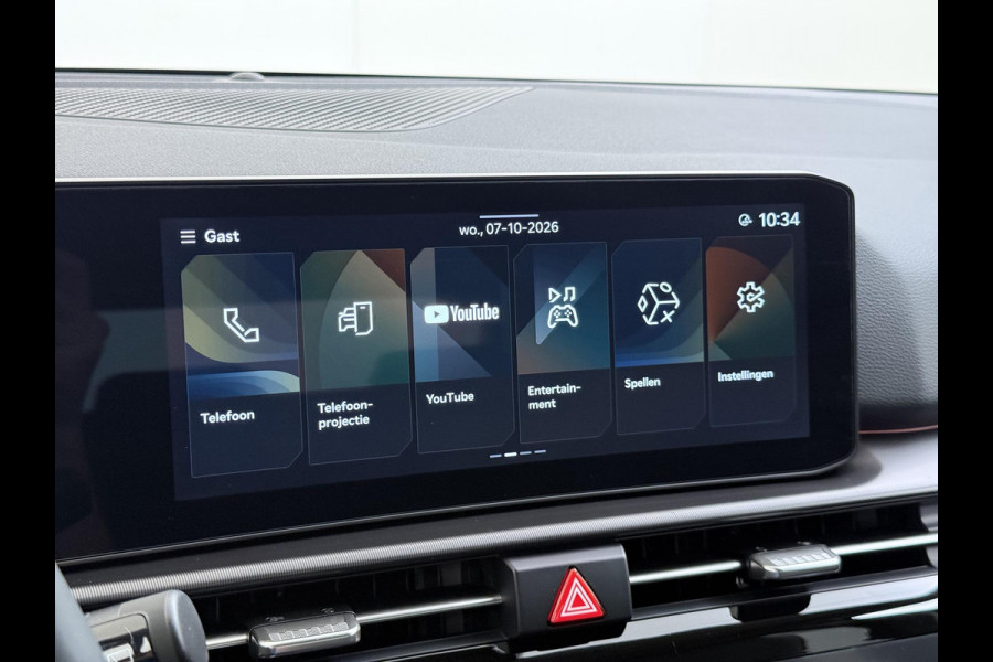 Kia Sportage 1.6 T-GDi Hybrid DynamicLine PHEV NIEUWE AUTO! | 10jr FABR. GARANTIE KIA | ELECTR. ACHTERKLEP | DODEHOEK CENSOR | ELECTR. STOELEN | STOEL en STUURWIELVERWARMING