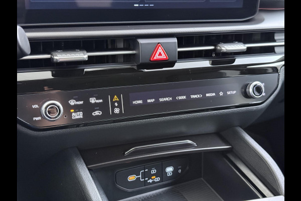 Kia Sportage 1.6 T-GDi Hybrid DynamicLine PHEV NIEUWE AUTO! | 10jr FABR. GARANTIE KIA | ELECTR. ACHTERKLEP | DODEHOEK CENSOR | ELECTR. STOELEN | STOEL en STUURWIELVERWARMING