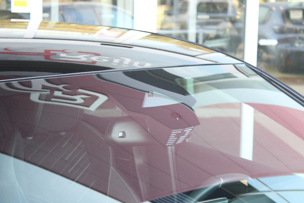 Peugeot 208 1.2 Hybrid 145PK AUTOMAAT GT PACK | ELEKTRISCH BEDIENBARE BESTUURDERSSTOEL MET MASSAGE FUNCTIE | ALCANTARA BEKLEDING | STOEL VERWARMING | CRUISE CONTROL | DAB+ RADIO | APPLE CARPLAY/ANDROID AUTO | FULL LED KOPLAMPEN | KEYLESS ENTRY/START | 17" LICHTMETALEN VELGEN | CLIMATE CONTROL | PARKEERSENSOREN VOOR + ACHTER | ACHTERUITRIJ CAMERA | SFEERVERLICHTING |