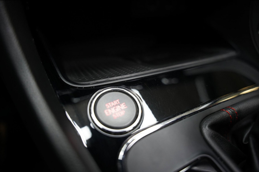 Seat Leon 1.4 EcoTSI FR PANO VIRTUAL SFEER KEYLES CAM ACC