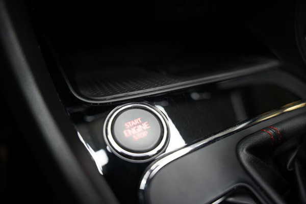 Seat Leon 1.4 EcoTSI FR PANO VIRTUAL SFEER KEYLES CAM ACC