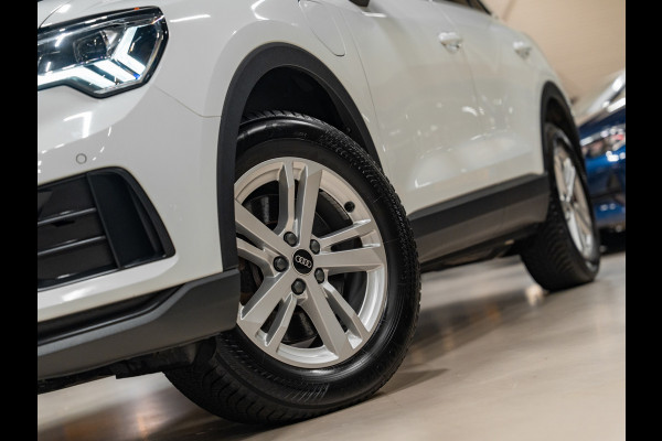 Audi Q3 45 TFSI e edition, Matrix LED, Virtual Cockpit, Apple Carplay, ACC, Clima, PDC, Android Auto, Volledig Onderhoud