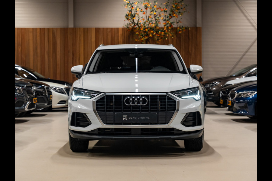 Audi Q3 45 TFSI e edition, Matrix LED, Virtual Cockpit, Apple Carplay, ACC, Clima, PDC, Android Auto, Volledig Onderhoud