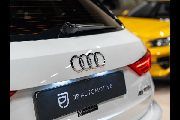 Audi Q3 45 TFSI e edition, Matrix LED, Virtual Cockpit, Apple Carplay, ACC, Clima, PDC, Android Auto, Volledig Onderhoud