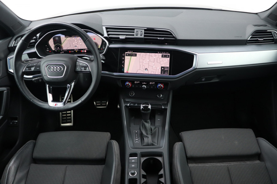 Audi Q3 45 TFSI e (2x) S-line Sfeerverl. LED Virtual Camera