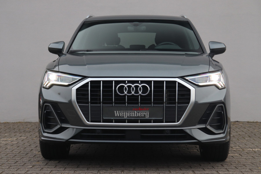Audi Q3 45 TFSI e (2x) S-line Sfeerverl. LED Virtual Camera