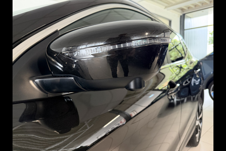 Nissan QASHQAI 1.3 DIG-T Premium Edition Leer / Navigatie / cruise control /