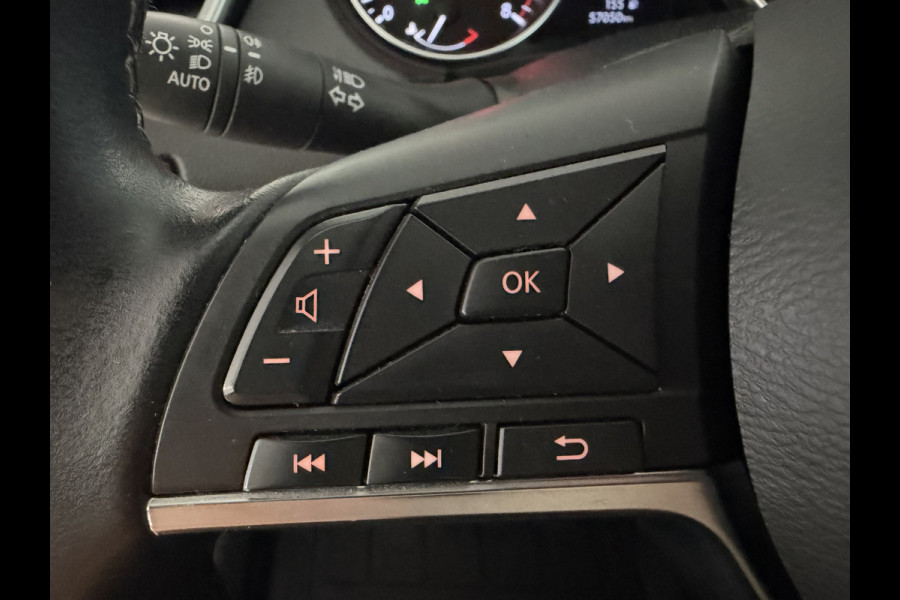 Nissan QASHQAI 1.3 DIG-T Premium Edition Leer / Navigatie / cruise control /