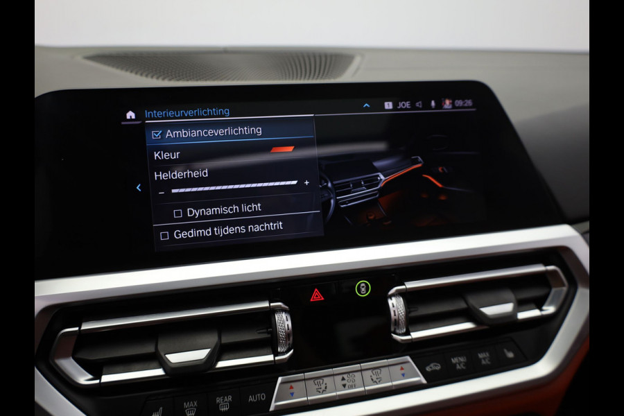 BMW 3-serie 330e High Executive | Schuif/Kanteldak | Head up | Laser Led | Memory | Harman Kardon | Trekhaak | Prijs Rijklaar!!
