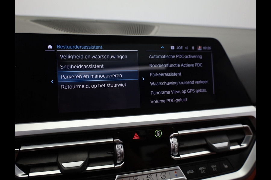 BMW 3-serie 330e High Executive | Schuif/Kanteldak | Head up | Laser Led | Memory | Harman Kardon | Trekhaak | Prijs Rijklaar!!