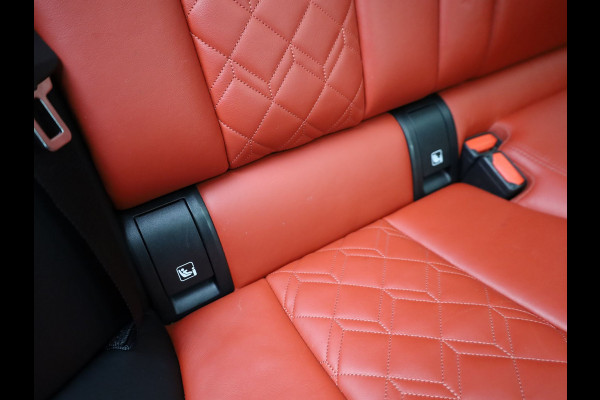 BMW 3-serie 330e High Executive | Schuif/Kanteldak | Head up | Laser Led | Memory | Harman Kardon | Trekhaak | Prijs Rijklaar!!
