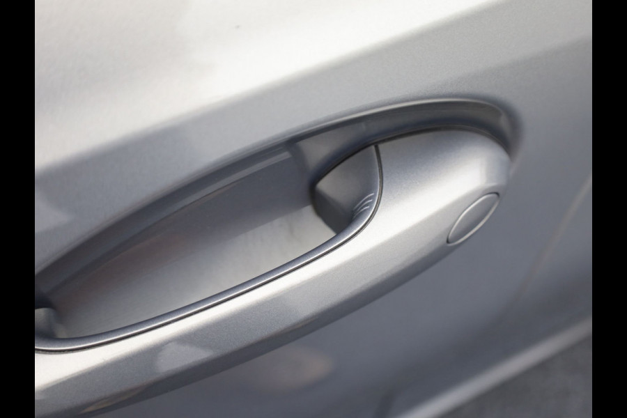 BMW 3-serie 330e High Executive | Schuif/Kanteldak | Head up | Laser Led | Memory | Harman Kardon | Trekhaak | Prijs Rijklaar!!