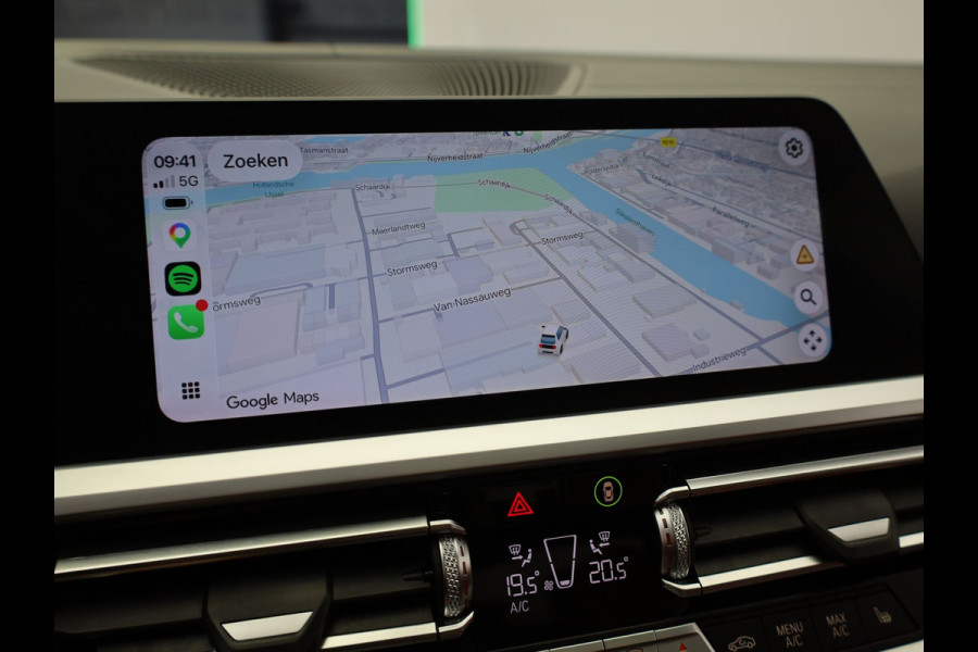 BMW 3-serie 330e High Executive | Schuif/Kanteldak | Head up | Laser Led | Memory | Harman Kardon | Trekhaak | Prijs Rijklaar!!