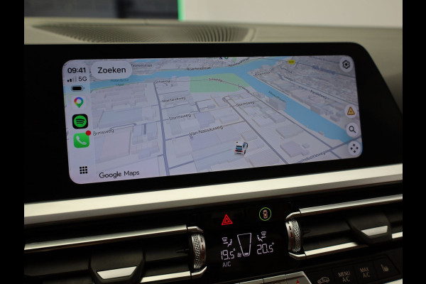BMW 3-serie 330e High Executive | Schuif/Kanteldak | Head up | Laser Led | Memory | Harman Kardon | Trekhaak | Prijs Rijklaar!!