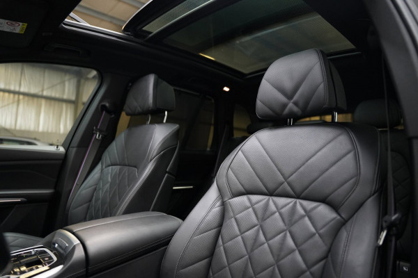 BMW X5 XDrive50e M SPORT PANO SKYLOUNGE 360 HEAD UP H&K