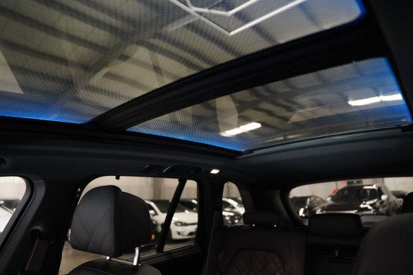 BMW X5 XDrive50e M SPORT PANO SKYLOUNGE 360 HEAD UP H&K