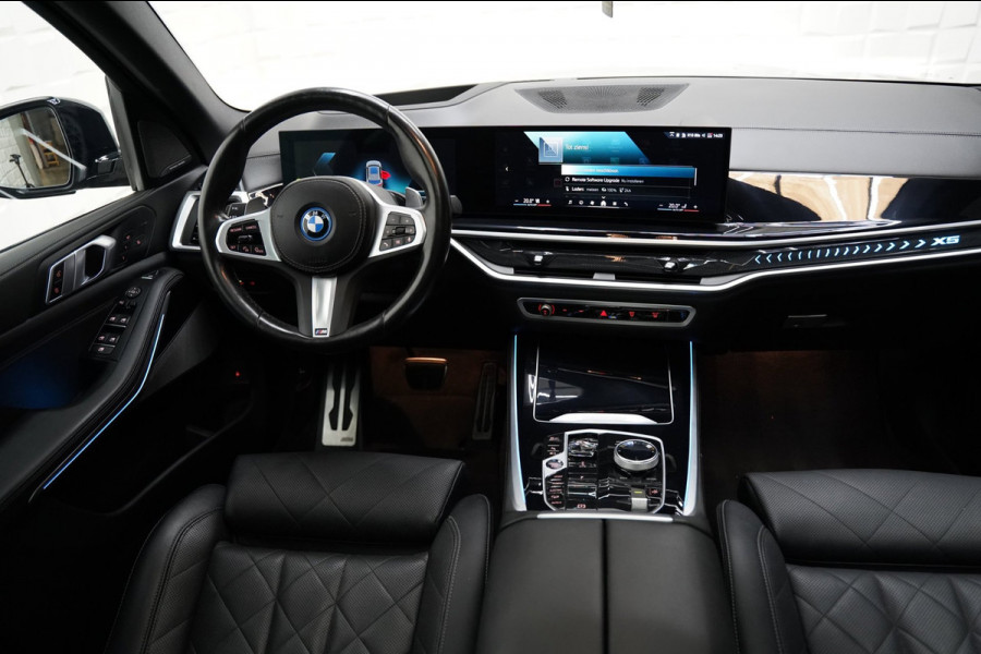 BMW X5 XDrive50e M SPORT PANO SKYLOUNGE 360 HEAD UP H&K