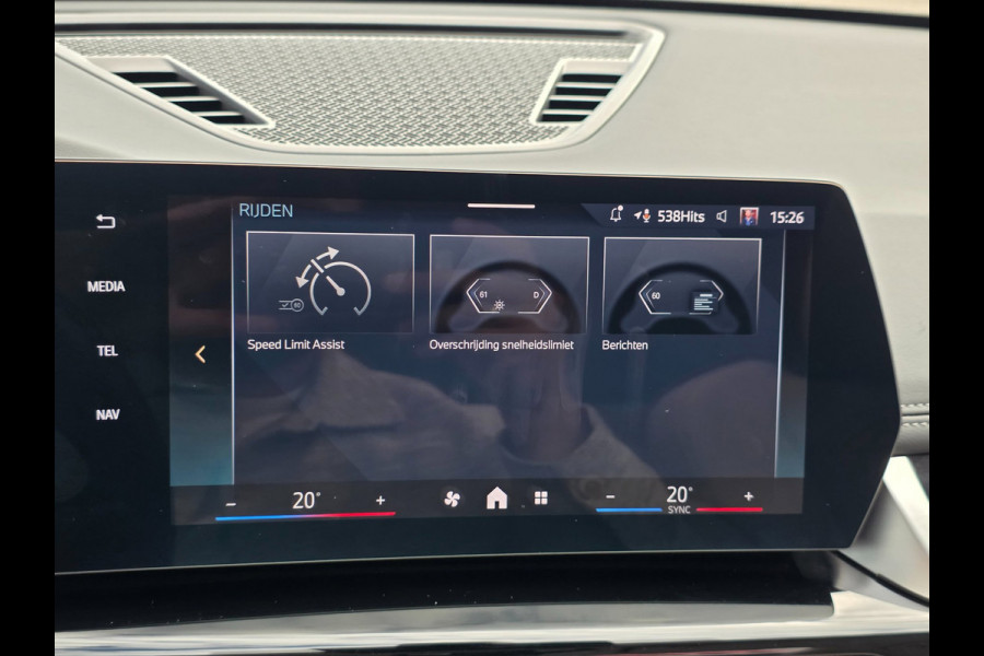 BMW iX1 EDrive20 67 kWh | NAP | 100% SOH | PANO | LEDER | TREKHAAK