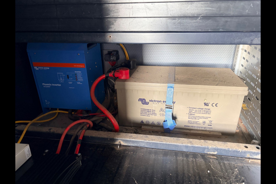 Volkswagen Crafter Servicewagen 35 2.0 TDI 140pk L3H3 Highline Sortimo Victron v230 Standkachel Trekhaak 3000KG RIJKLAARPRIJS
