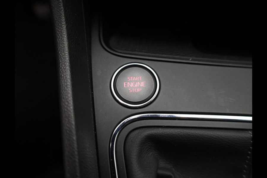 Seat Leon 1.0 TSI Style Ultimate Edition | Camera | Keyless | Apple Carplay \ Android | Prijs Rijklaar!!