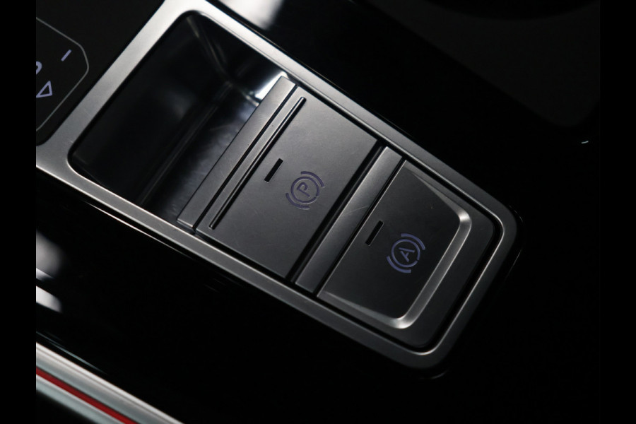 Audi A6 Avant 55 TFSI e quattro Competition [MAXTON DESIGN, ADAPTIVE, CARBON, SCHUIFKANTELDAK, APPLE CARPLAY, ANDROID, TREKHAAK, HEAD-UP DISPLAY, DIGITAL DASH, CRUISE CONTROL, STOELVERWARMING, MEMORY SEATS, VOOR + ACHTER CAMERA, SLINE,